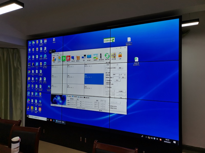 南昌航空學院能源服務中心3X3拼接屏案例